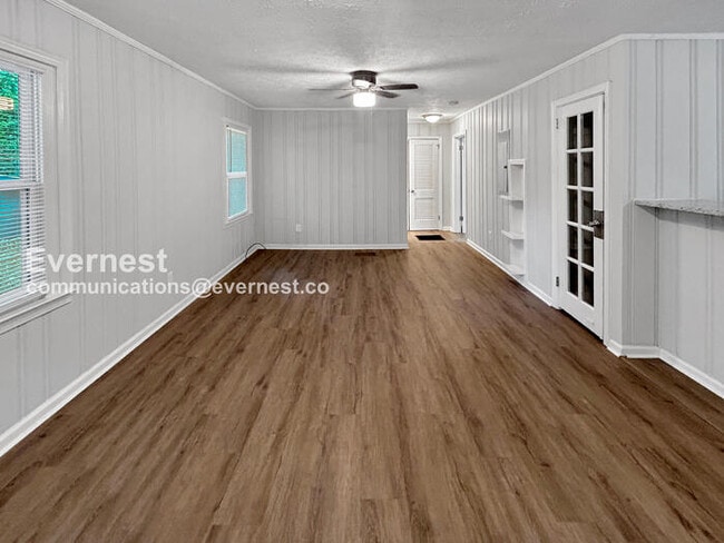 Building Photo - 1228 S Madison Ave