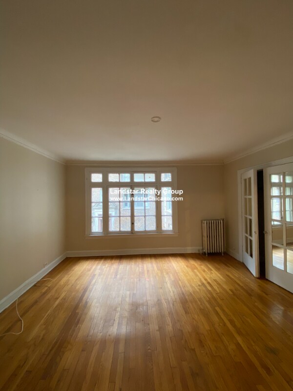 Building Photo - 909 Elmwood Ave