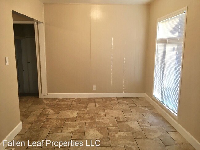 Building Photo - 3 br, 2 bath House - 3035 Maricopa Ave.