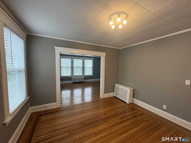 Foto del edificio - 829 Edgewood Ave