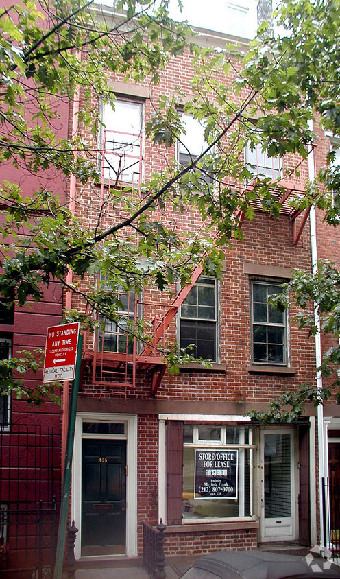 Alternate building view - 655 Washington St
