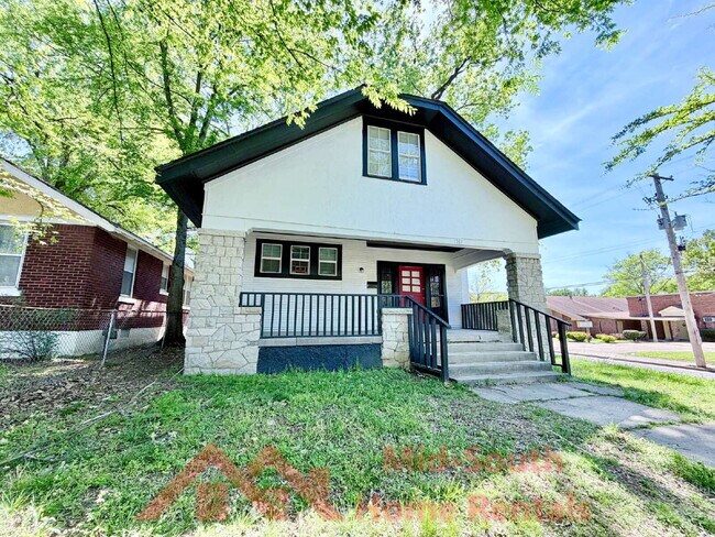 Foto del edificio - 1561 Foster Ave