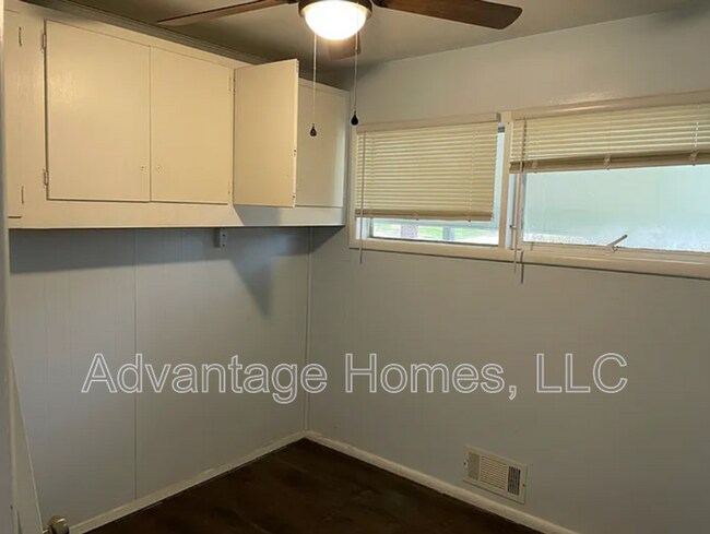 Foto del edificio - 11357 Sycamore Terrace