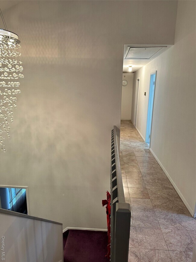 Foto del edificio - 14 Nagle Ln