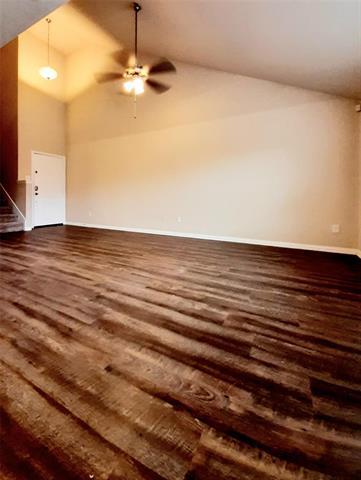 Foto del edificio - 712 River Hill Ln