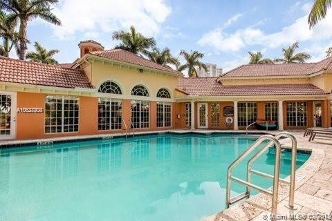 Foto principal - 19506 E Country Club Dr