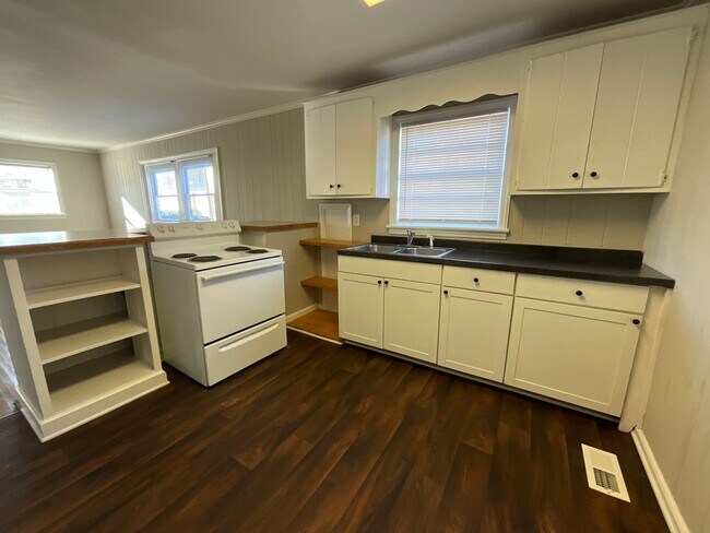 Foto del edificio - 201 Lowdermilk St