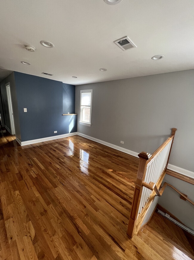 Building Photo - 3453 N Narragansett Ave