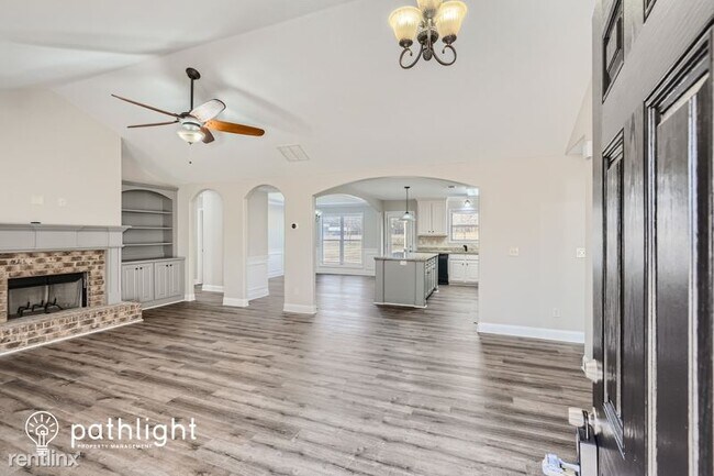 Foto del edificio - 3 br, 3 bath House - 303 Bogart Jefferson ...
