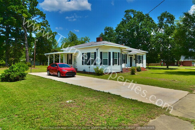 Foto del edificio - 233 Summerland Ave