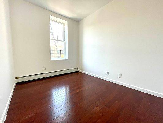 Building Photo - 59-37 Myrtle Ave