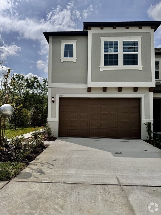 Building Photo - 10815 Fanning Spgs Ct