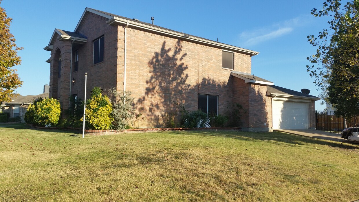 506 Comanche Trl, Murphy, TX 75094 House Rental in Murphy, TX