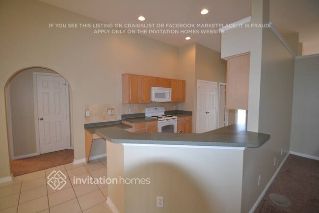 Foto del edificio - 2732 Heron's Landing Dr