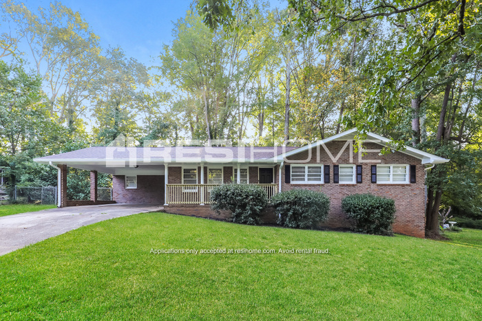 Primary Photo - 7598 Howell Ln