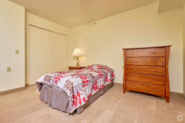 Estudio - 475 pies cuadrados - Dormitorio - Parkwood Heights- Senior Living