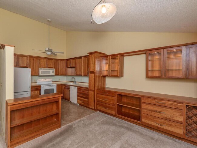 Foto del edificio - 8293 Mitchell Rd