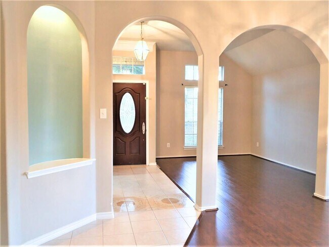 Foto del edificio - 11523 Glen Lake Dr