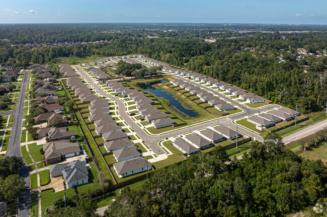 Foto aérea - Villas at Oak Bend - Home Rentals