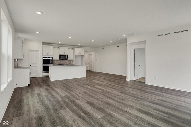 Building Photo - 268 Onset Wy