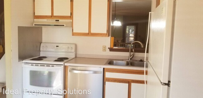 Building Photo - 2 br, 1.5 bath House - 212 Bell Ringer Court