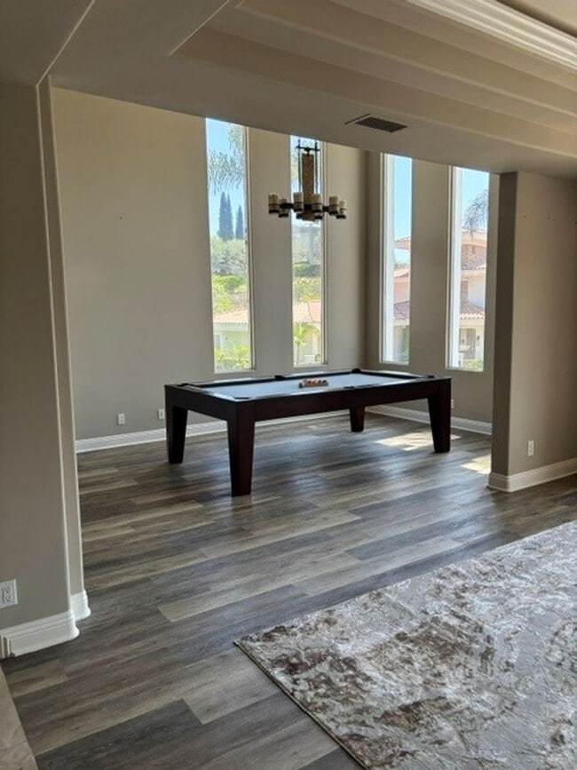 Building Photo - 30732 Paseo Elegancia