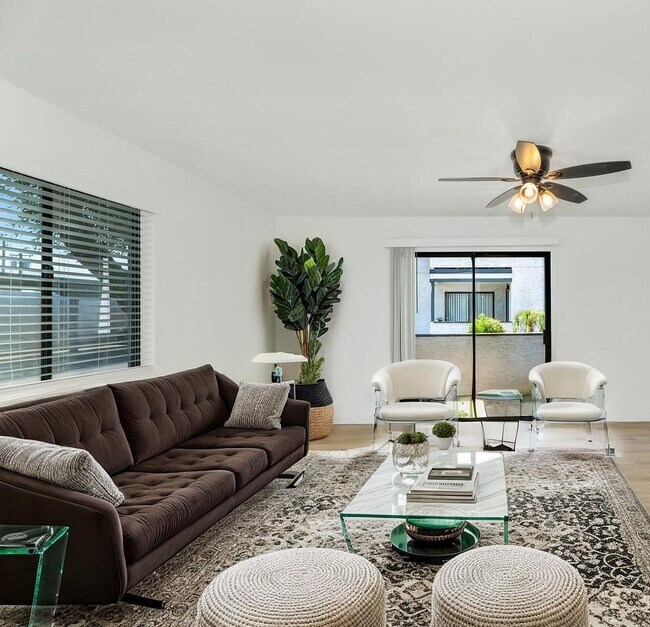 Foto del edificio - 1221 N 85th Pl