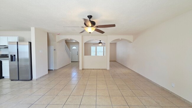 Foto del edificio - 5 Bedroom Beauty!  Far NorthWest SA off Potranco and Loop 1604