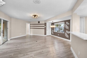 Building Photo - 3266 SE Aster Ln