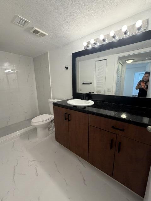 Building Photo - 12980 Vista Isles Dr