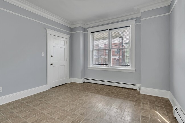 Building Photo - 42 GREENVILLE Ave