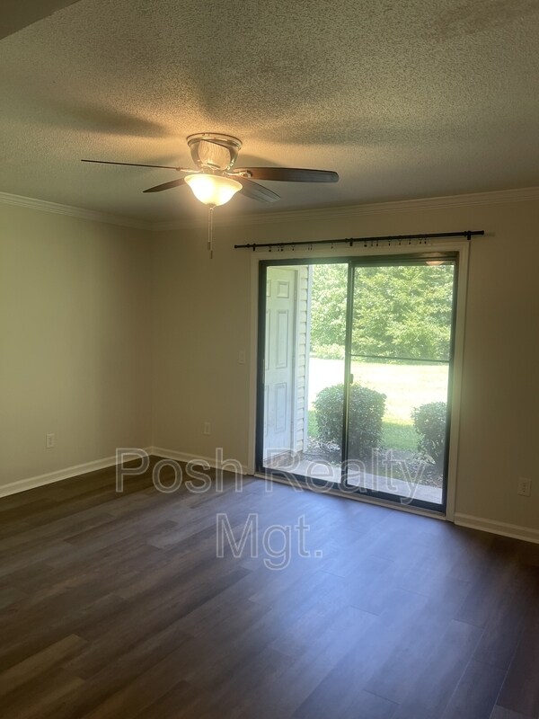 Foto del edificio - 502 Mystic Dr