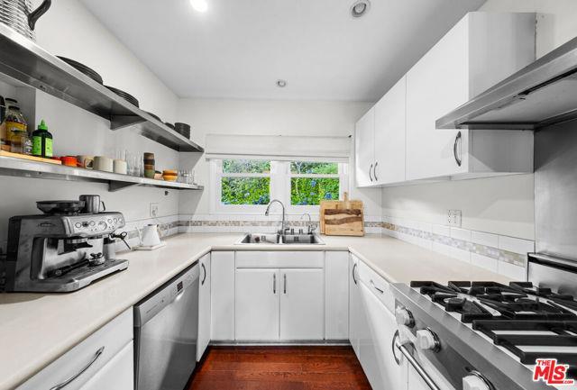 Building Photo - 2280 Mountain Oak Dr