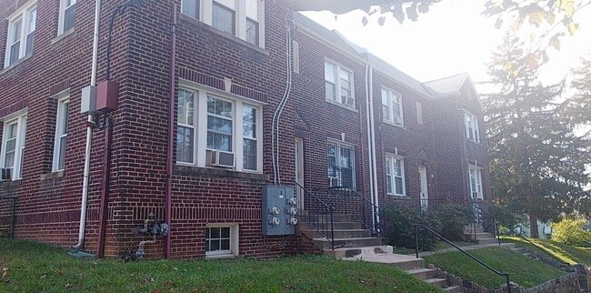 Photo - 2203 Q St SE Apartment