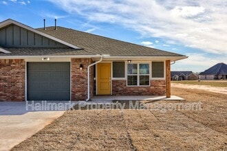 Building Photo - 3400 Cemetery Rd