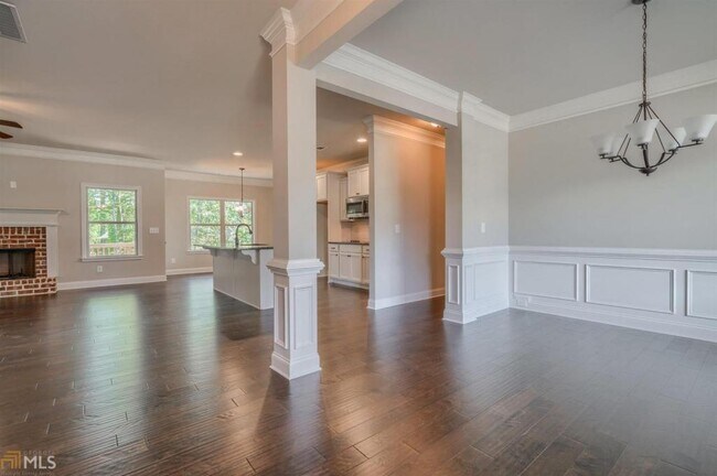 Foto del edificio - 1412 Chapman Grove