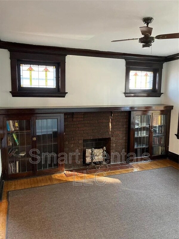 Foto del edificio - 4953 Sutherland Ave