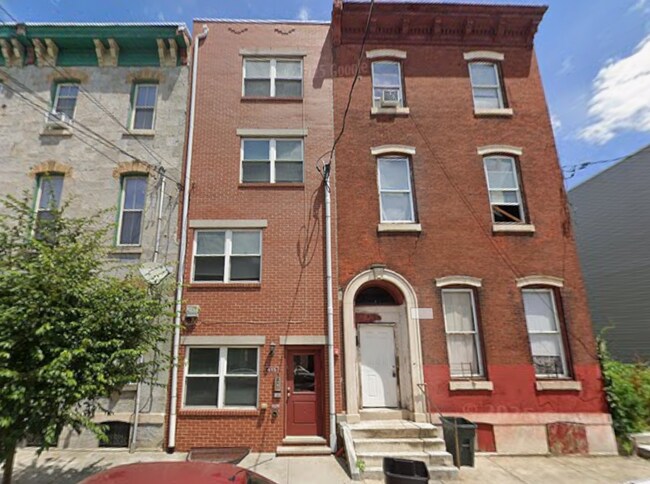 Foto del edificio - 415 N 41st St