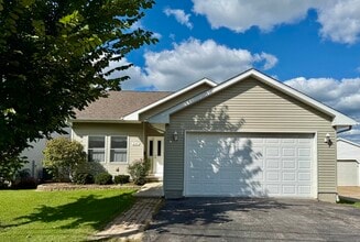 317 Plymouth Ct