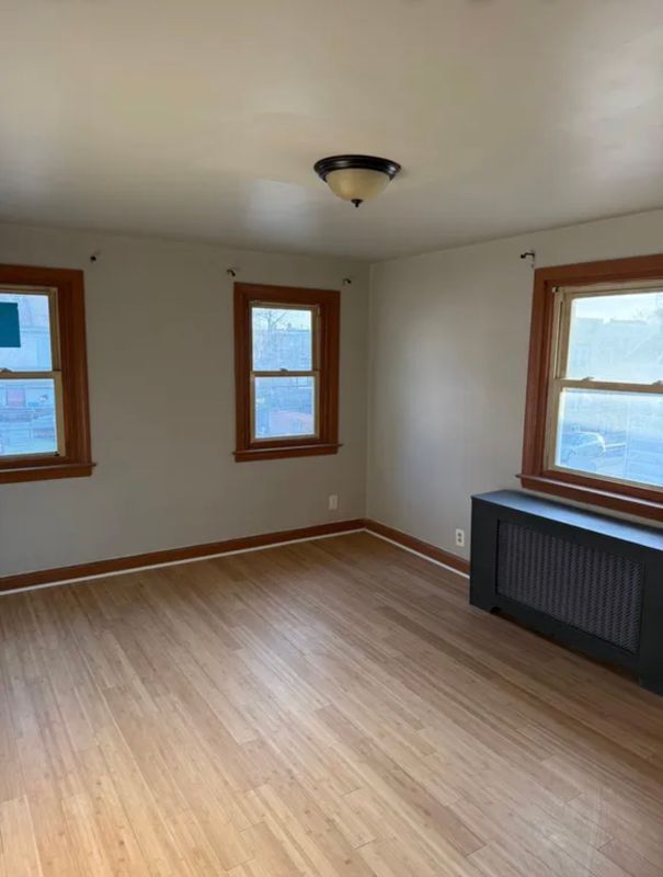 Foto del edificio - 216 E 24th St