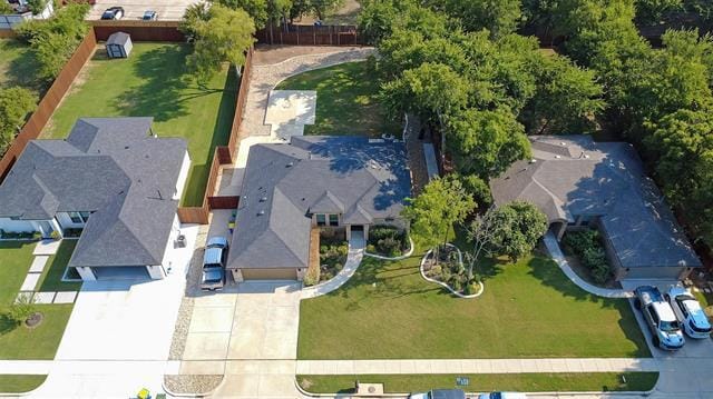 Foto del edificio - 5736 Bonnie Dr