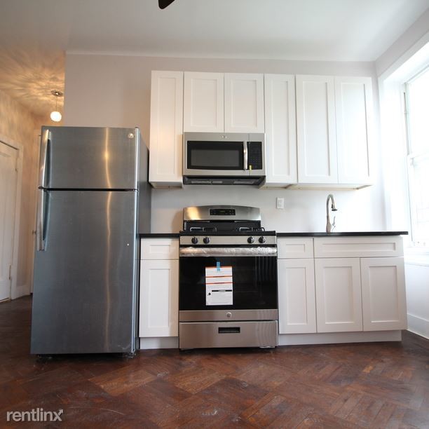 Foto principal - 1 E 19th St