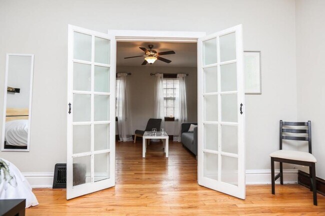 Foto del edificio - 1115 Graham Street #A