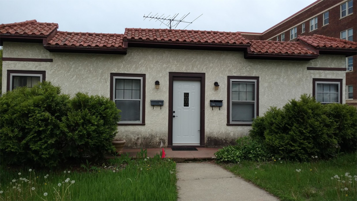 Primary Photo - 710 5th St SW
