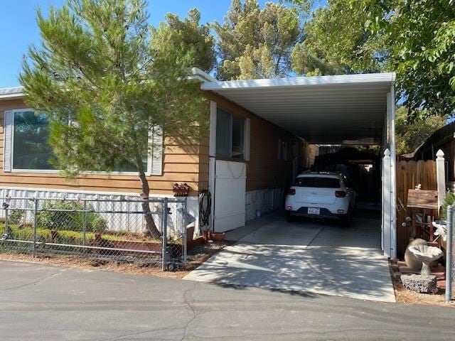 Building Photo - 11414 Serra Rd