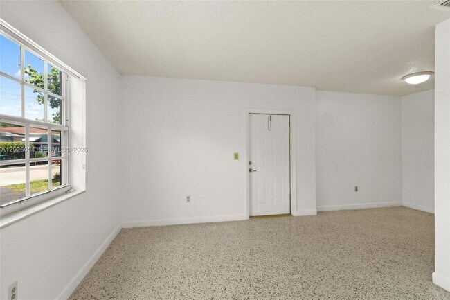 Foto del edificio - 3209 NW 13th Terrace