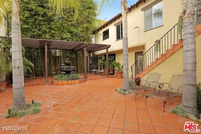 Foto del edificio - 1 br, 1 bath House - 853 17th St Apt C