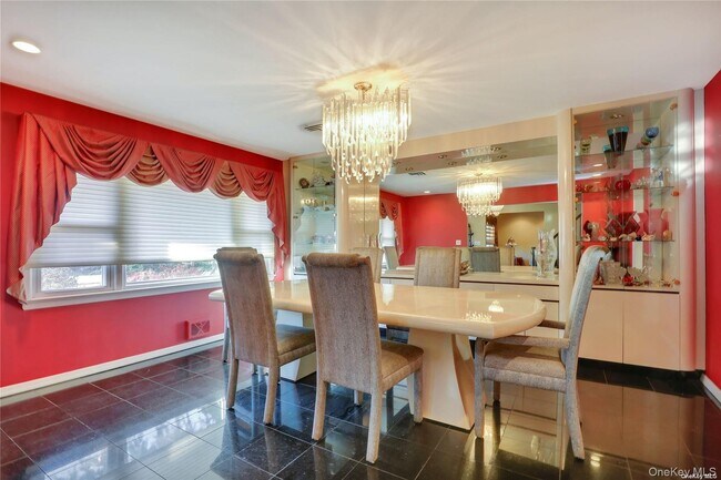 Foto del edificio - 220 Jackson Pl