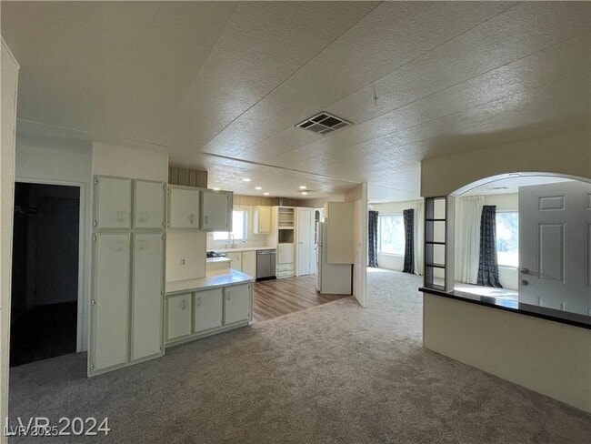 Building Photo - 1609 Aspen Ct