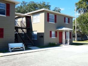 Building Photo - 151 Avenue C SE